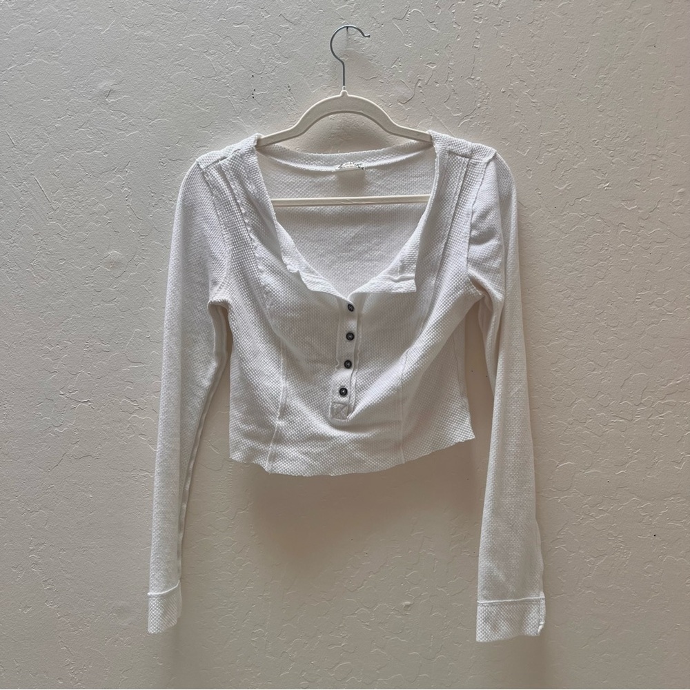 ☁️ FREE PEOPLE WHITE CROPPED LONG SLEEVE
